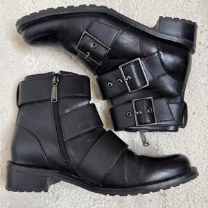 Blondo black lug sole motorcycle boots